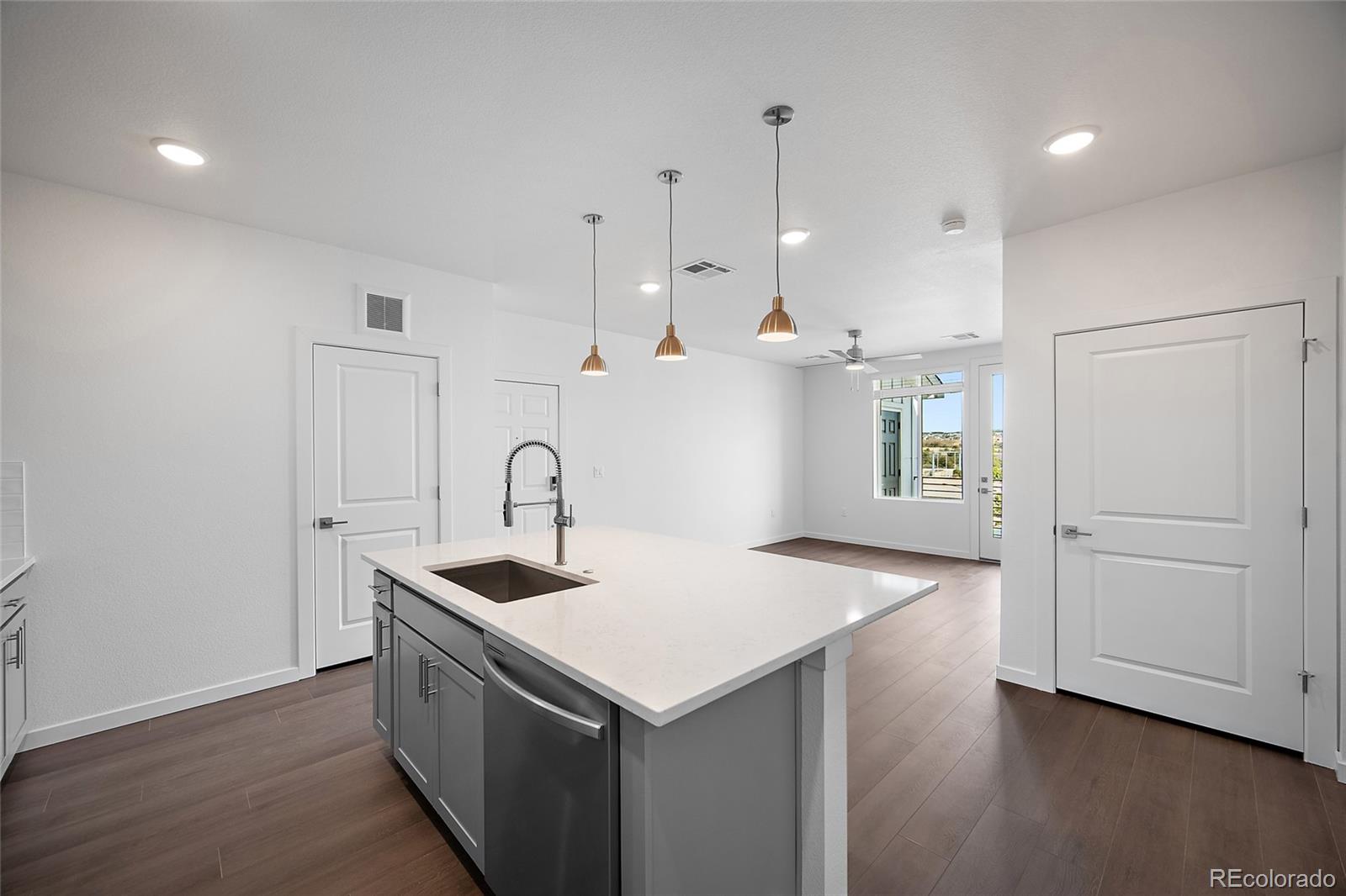 2232 Arikaree Heights 307