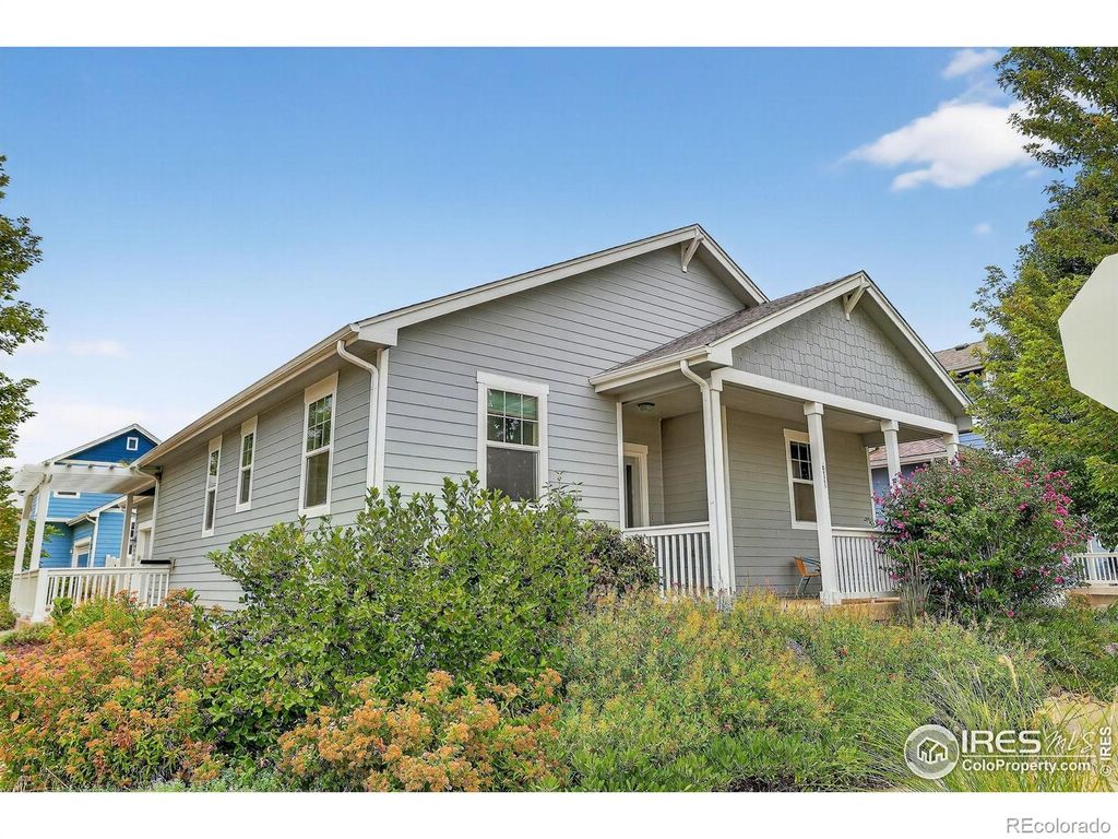 Photo of 611 Cheyenne Drive, Lafayette, CO 80026 (MLS # IR1043471)