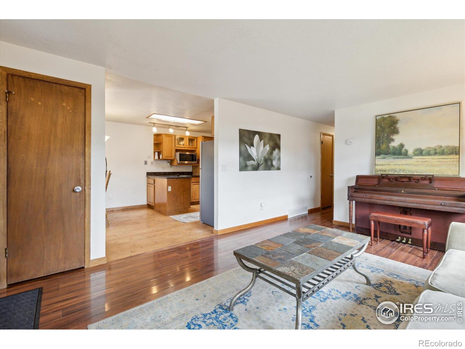 852 Hubbard Drive