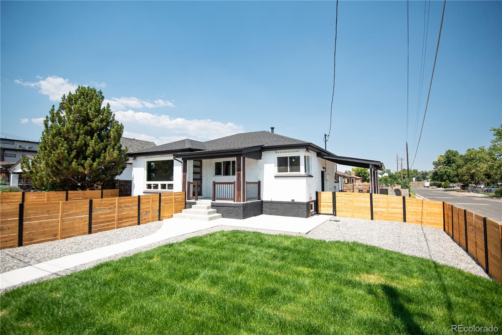 1901 W 47th Avenue