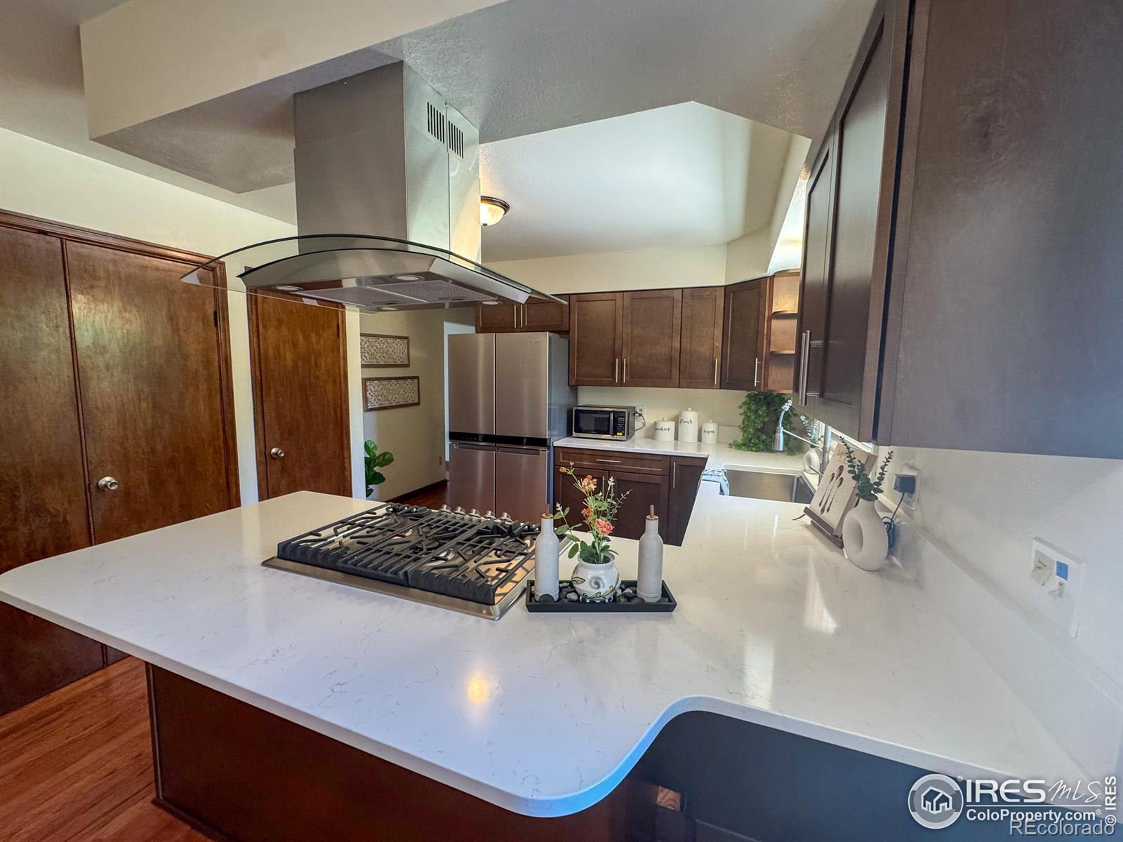 8942 Comanche Road