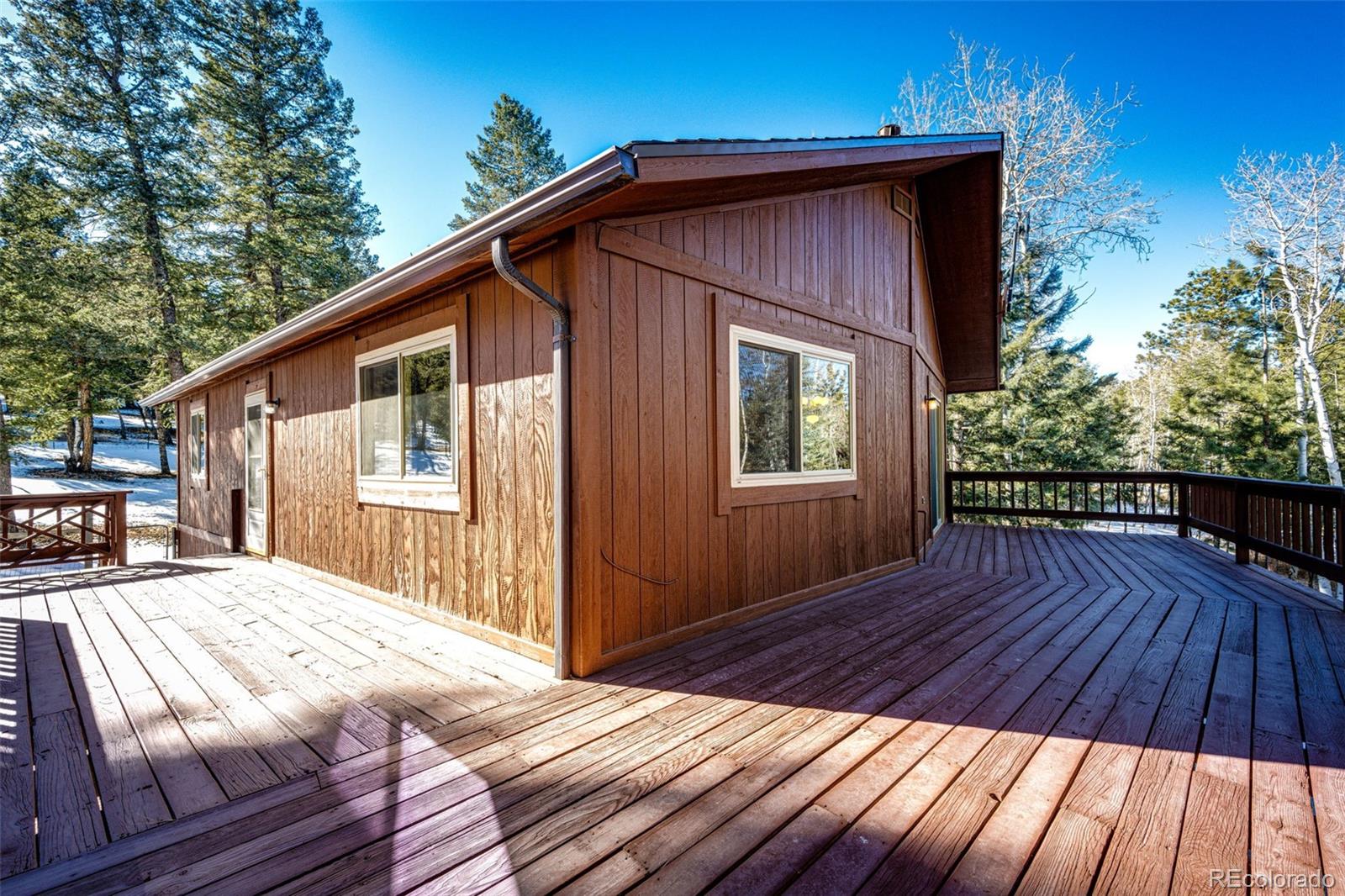 224 Yellow Pine Drive