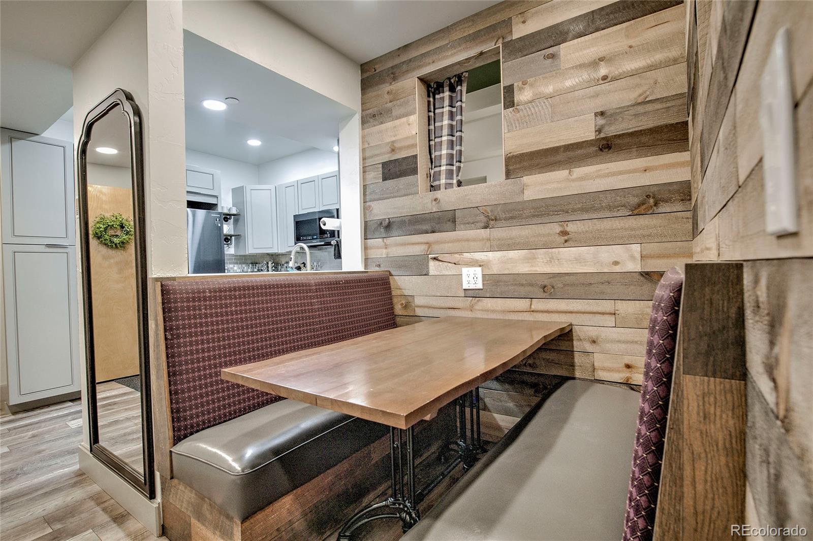 645 S Park Avenue 302