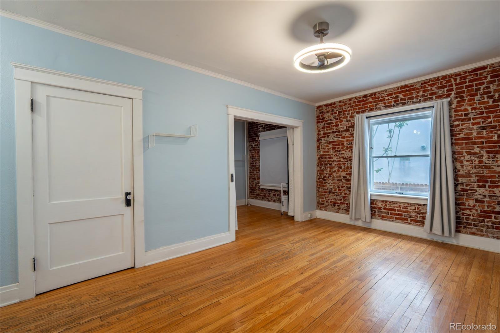 1340 N Emerson Street 4