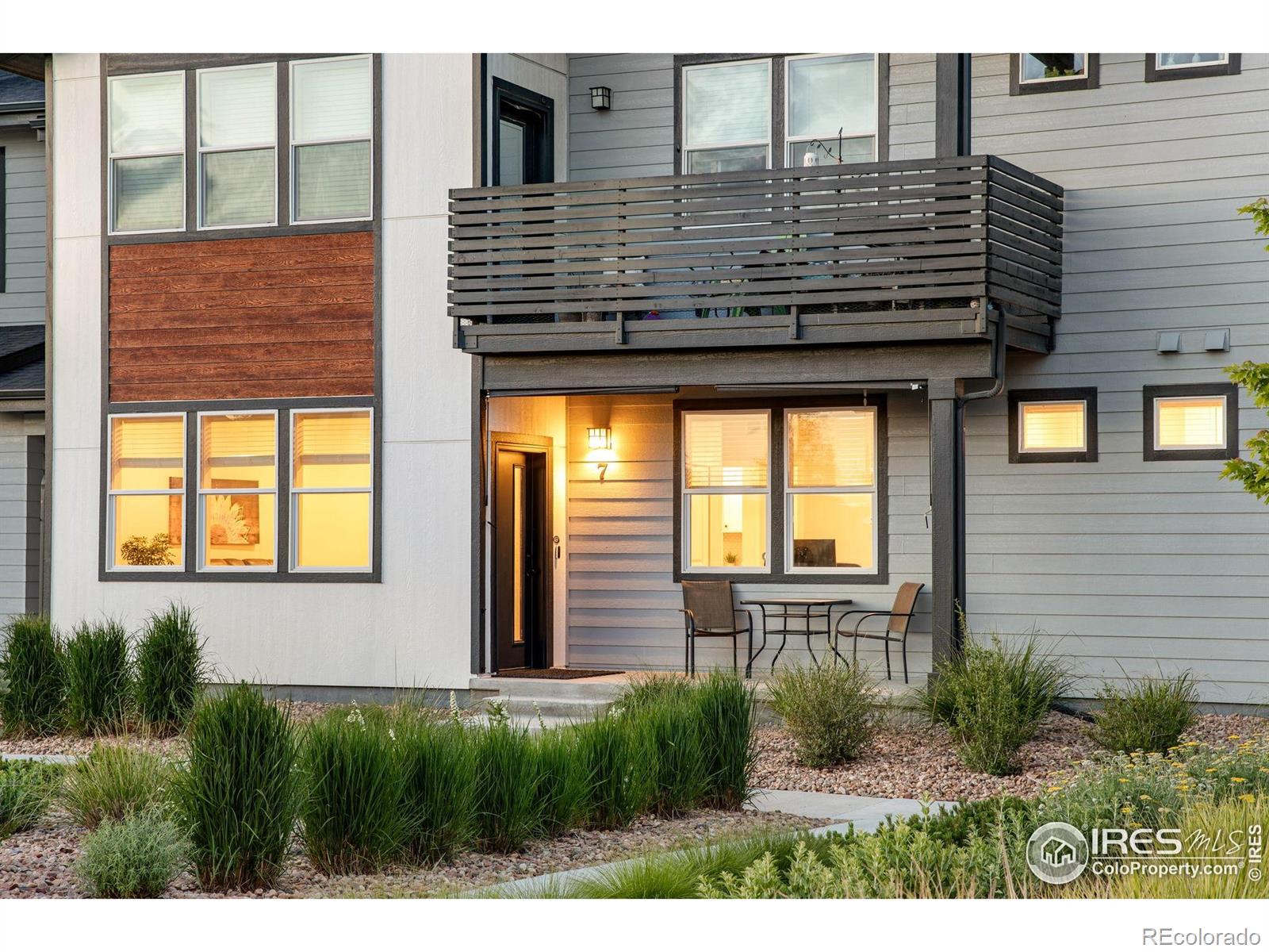 2086 Autumn Moon Drive 7