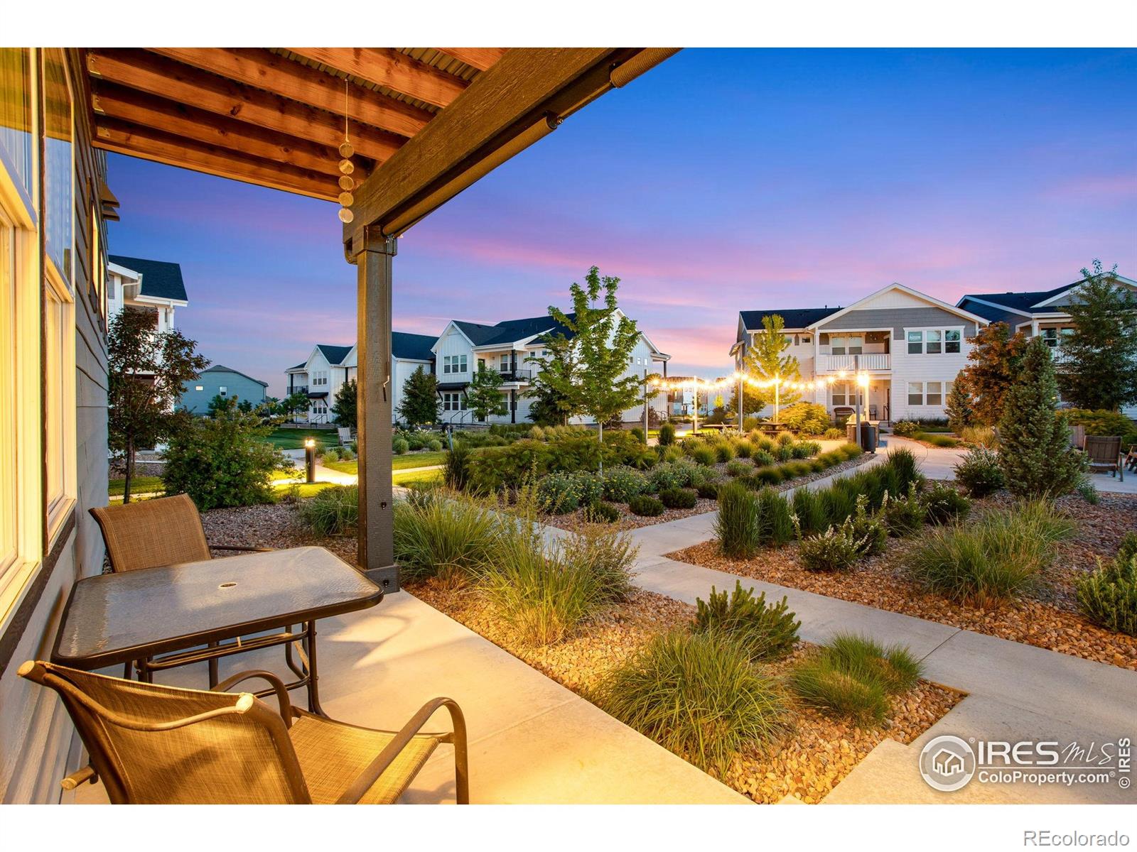2086 Autumn Moon Drive 7