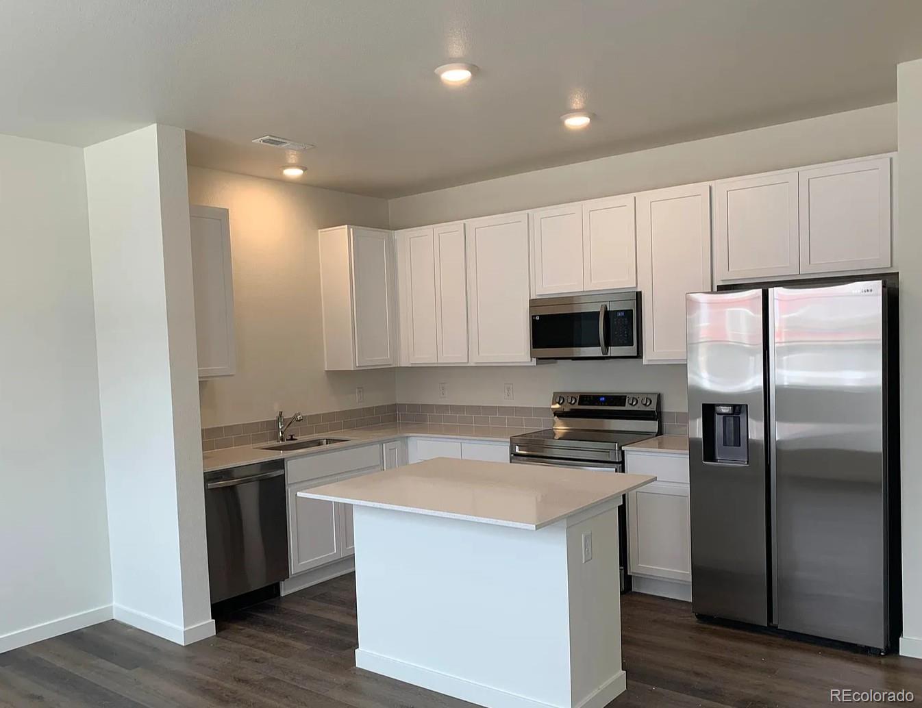 503 S Rollie Avenue 5D