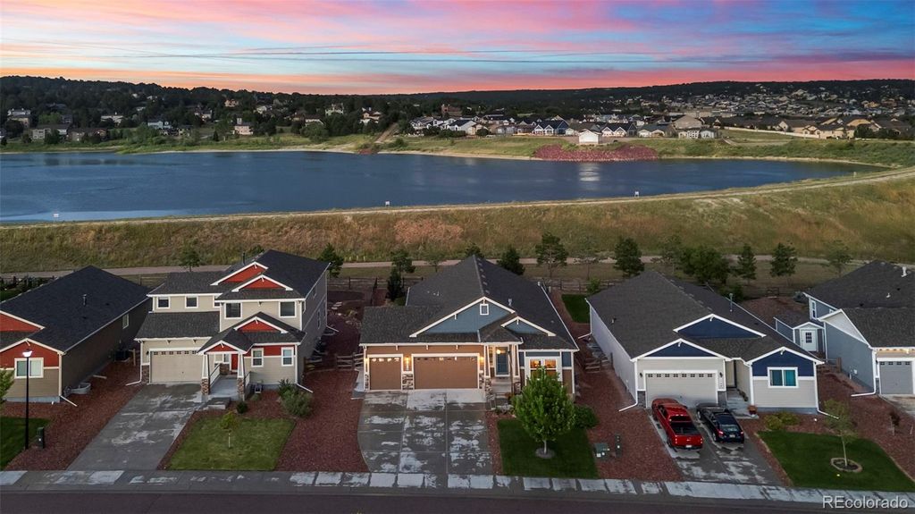 Photo of 1714 Willow Park Way, Monument, CO 80132 (MLS # 7527368)
