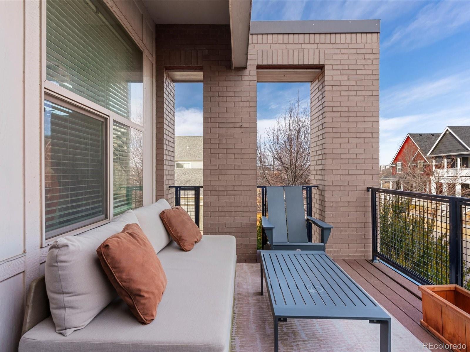 3045 N Geneva Street