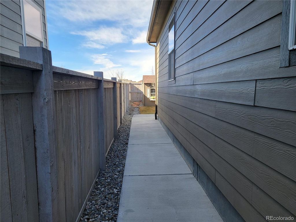 Photo of 18141 Prince Hill Cir. Cir, Parker, CO 80134 (MLS # 8161588)