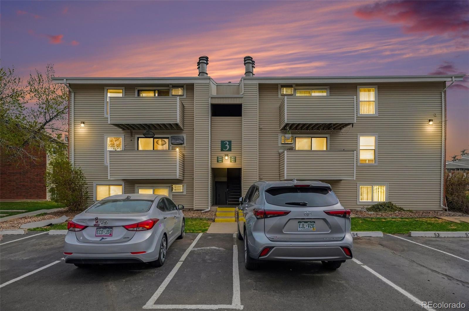 10150 E Virginia Avenue 3-104