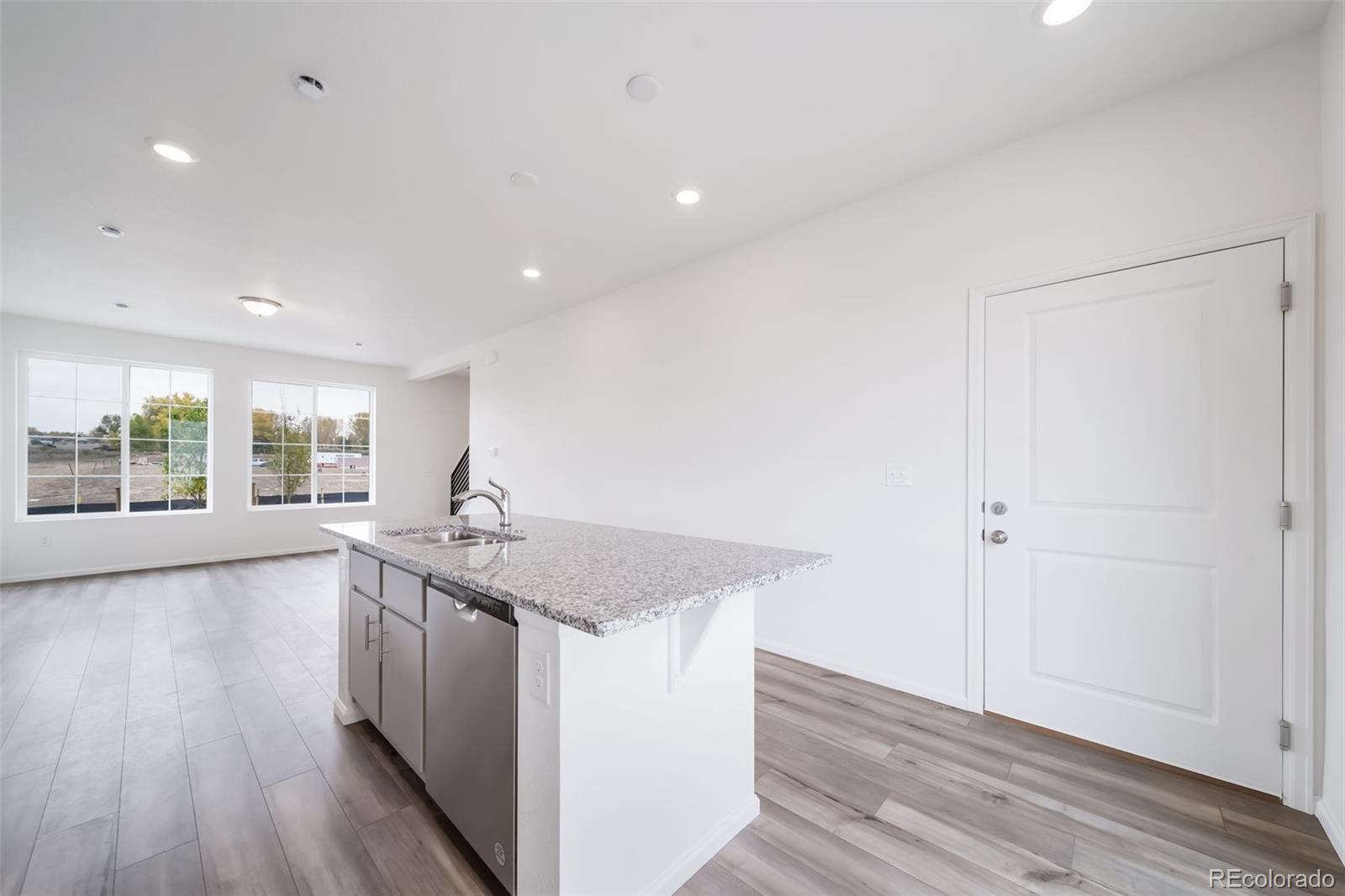22133 E 38th Place