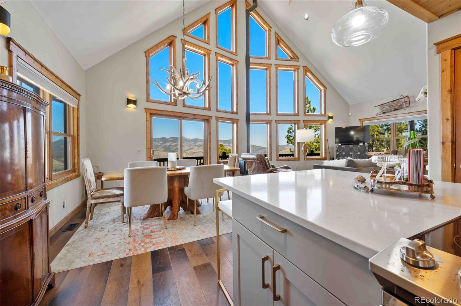 538 Sawmill Creek Road