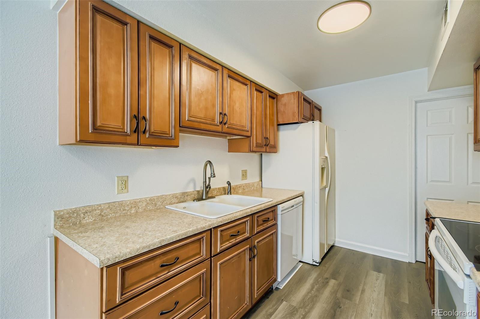 9864 Orangewood Drive