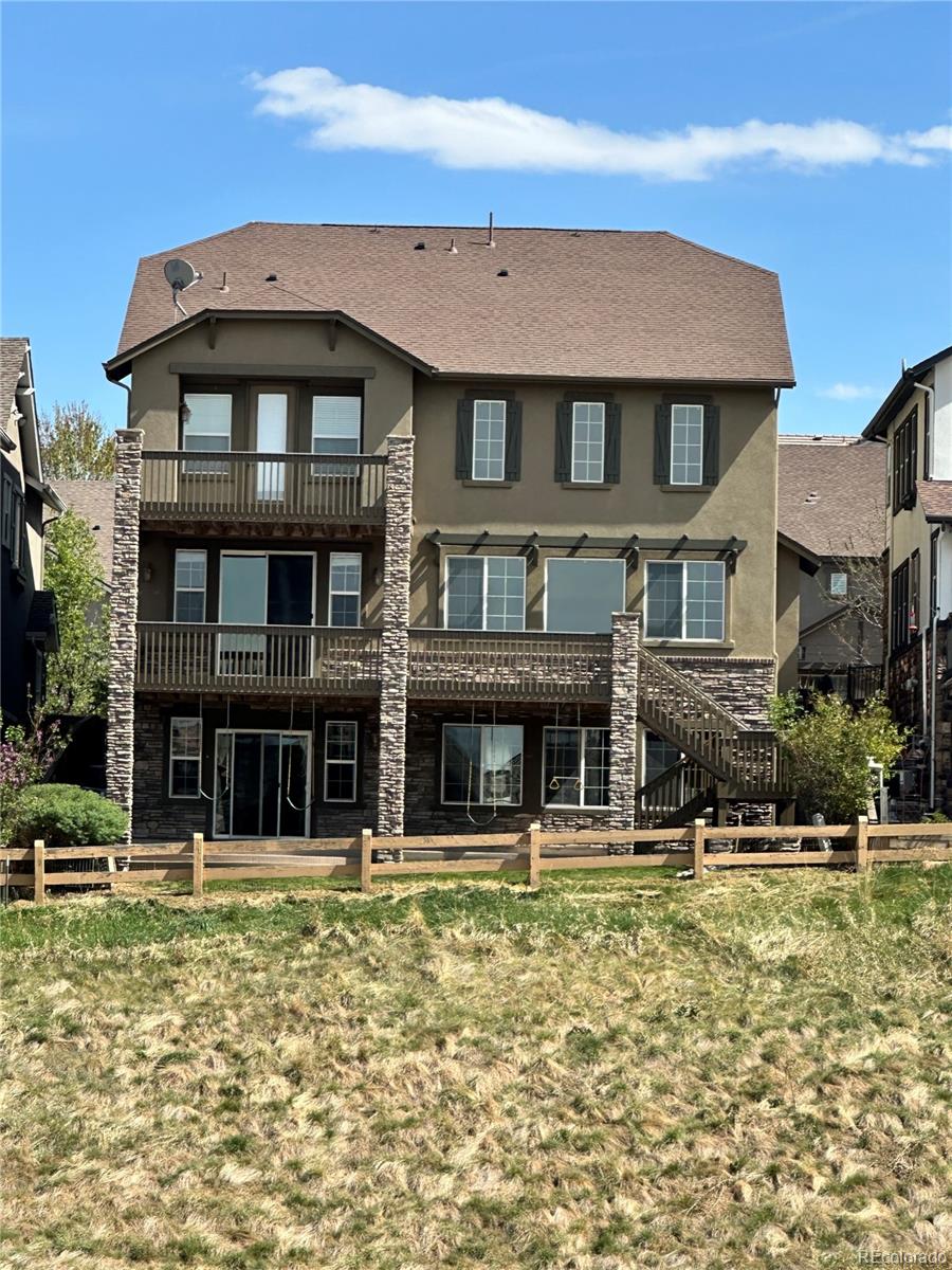 10872 Valleybrook Circle