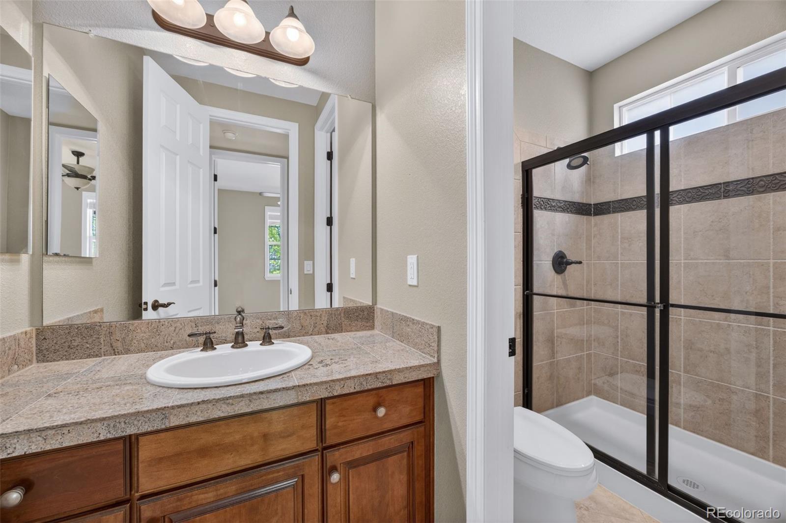 10872 Valleybrook Circle