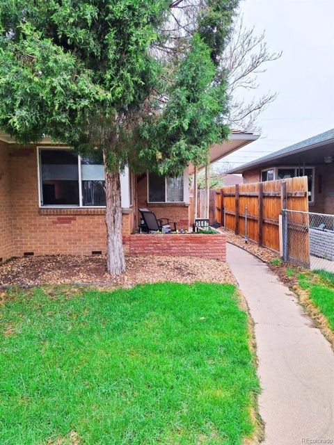 3667 Hudson Street Denver CO 80207