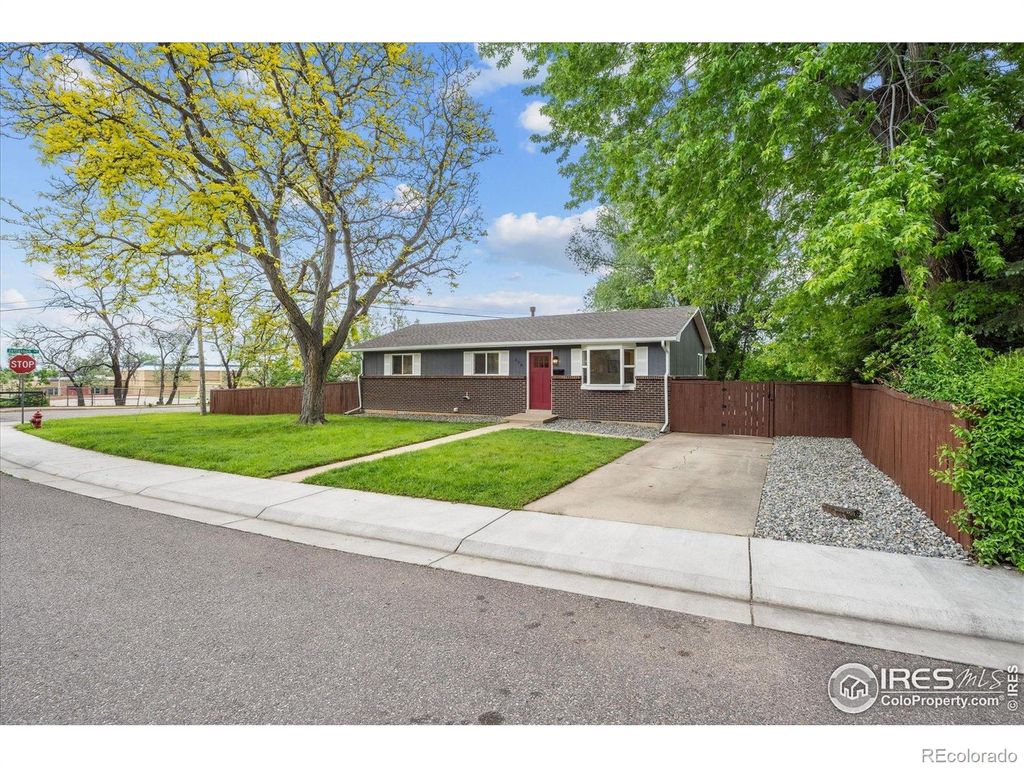 Photo of 518 Sunset Drive, Louisville, CO 80027 (MLS # IR1051444)