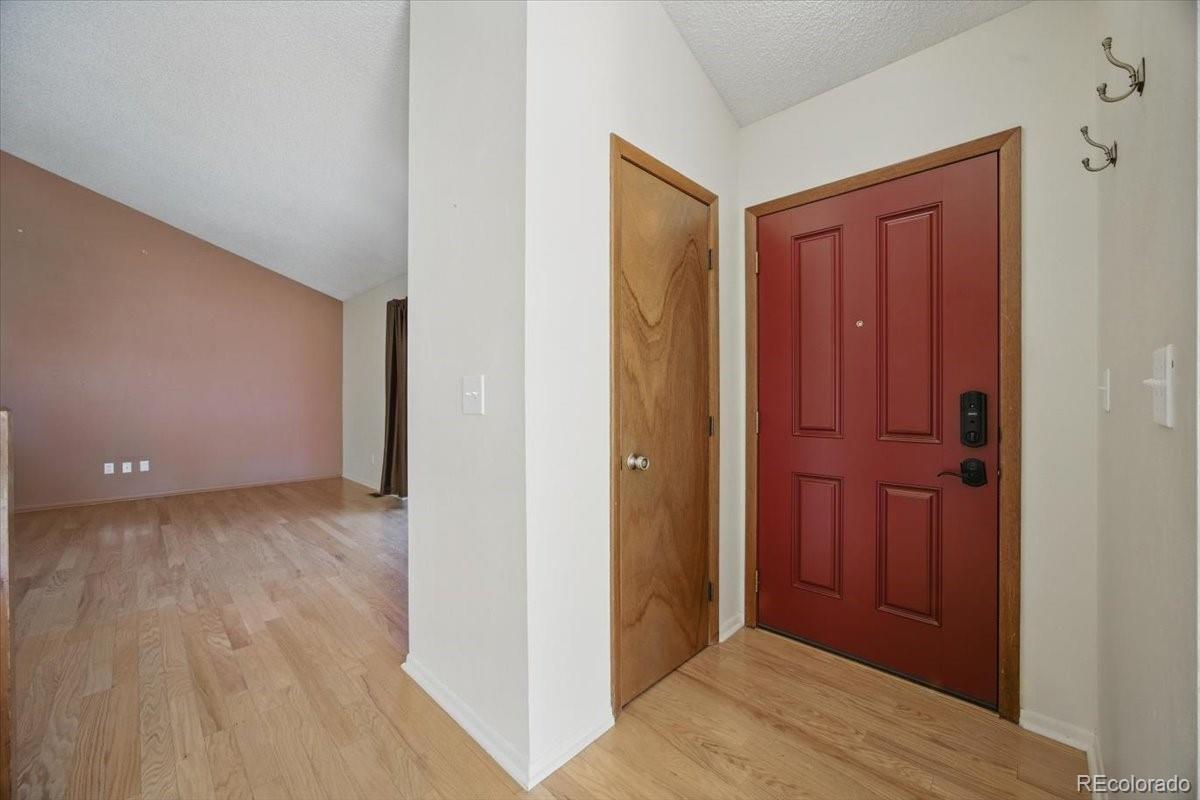 1161 Amsterdam Drive