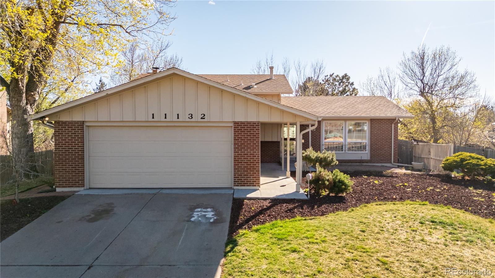 11132 E Harvard Drive