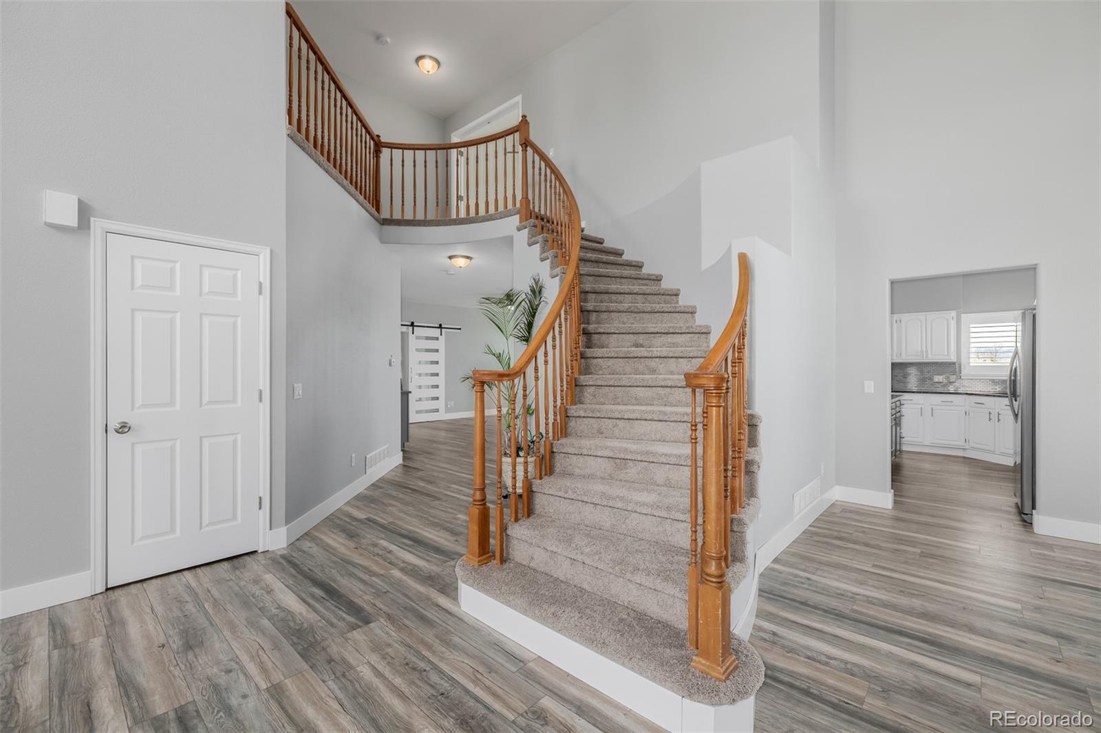 9275 Erminedale Drive, Lone Tree, CO, 80124 4 9275 Erminedale Drive