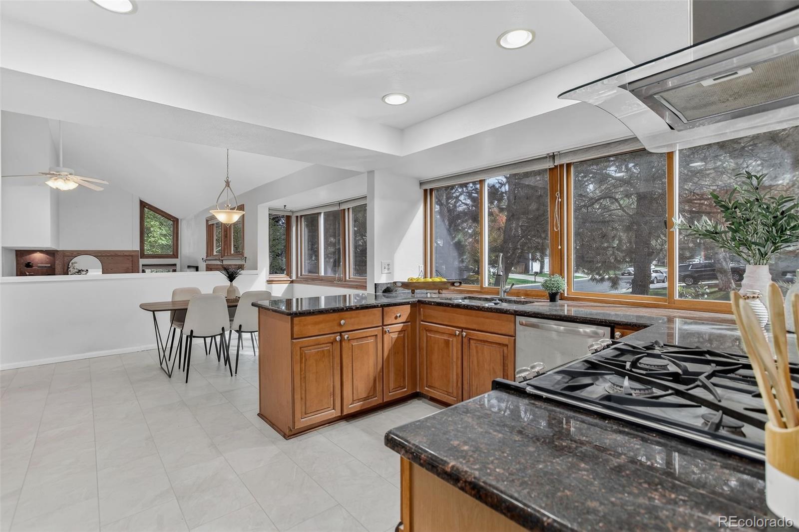 6345 S Geneva Circle, Englewood, CO, 80111 2 6345 S Geneva Circle