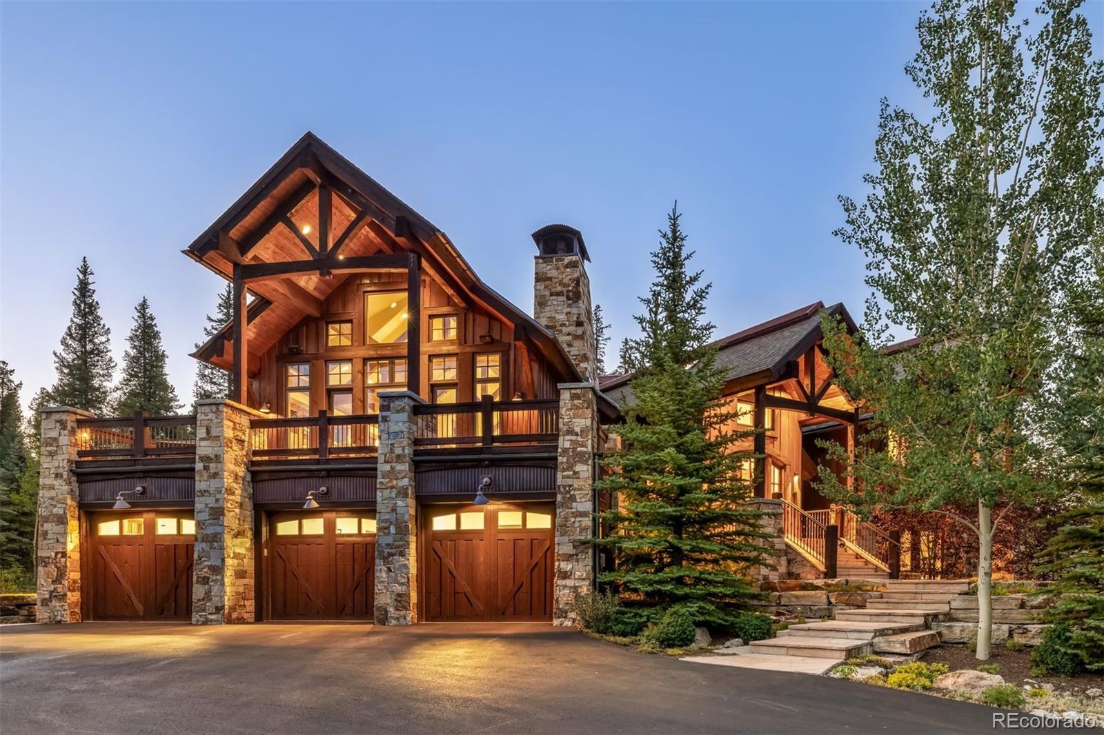 345 Peerless Drive