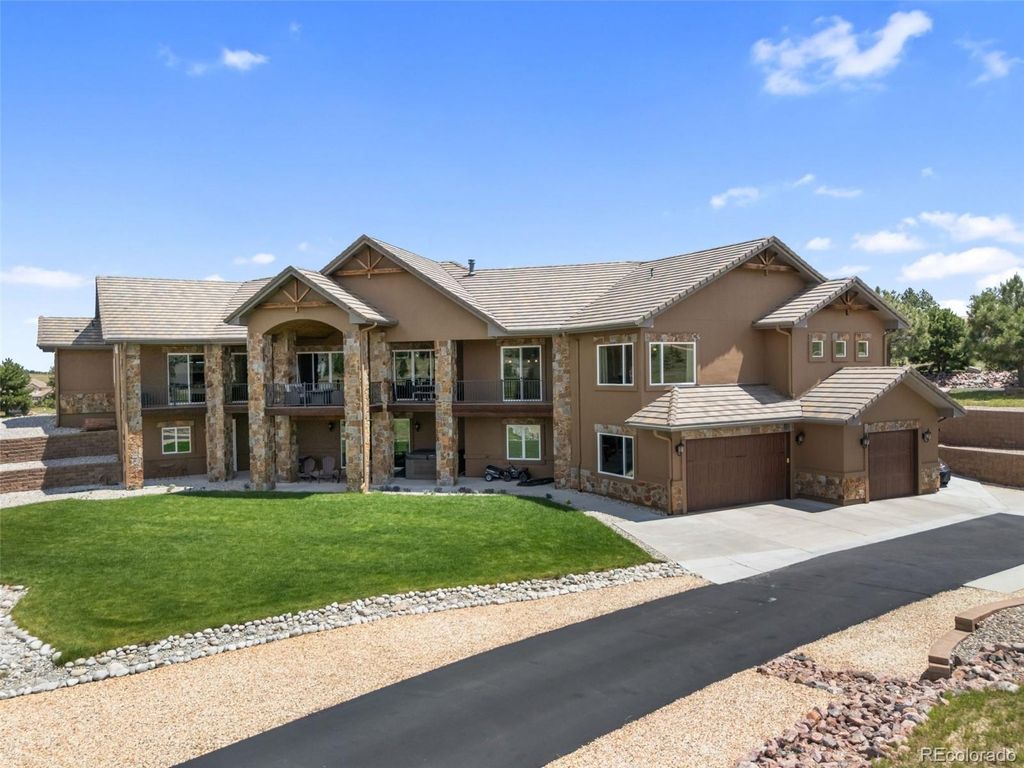 Photo of 18905 Brockenbury Court, Monument, CO 80132 (MLS # 3542455)