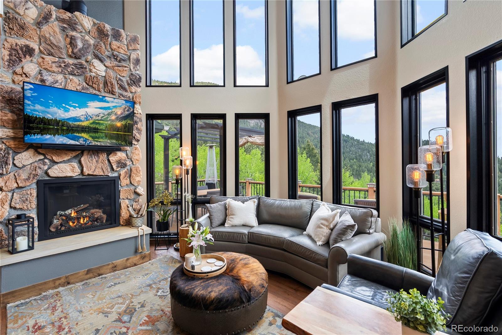 1194 Snyder Mountain Road