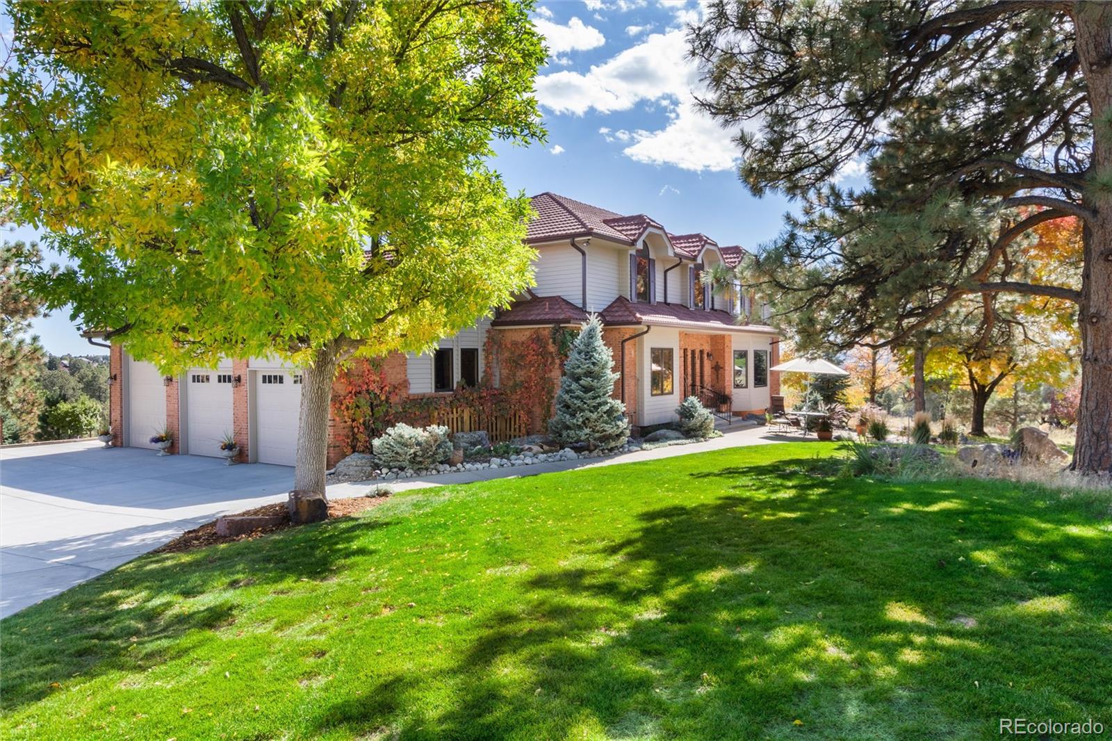5588 Ponderosa Drive