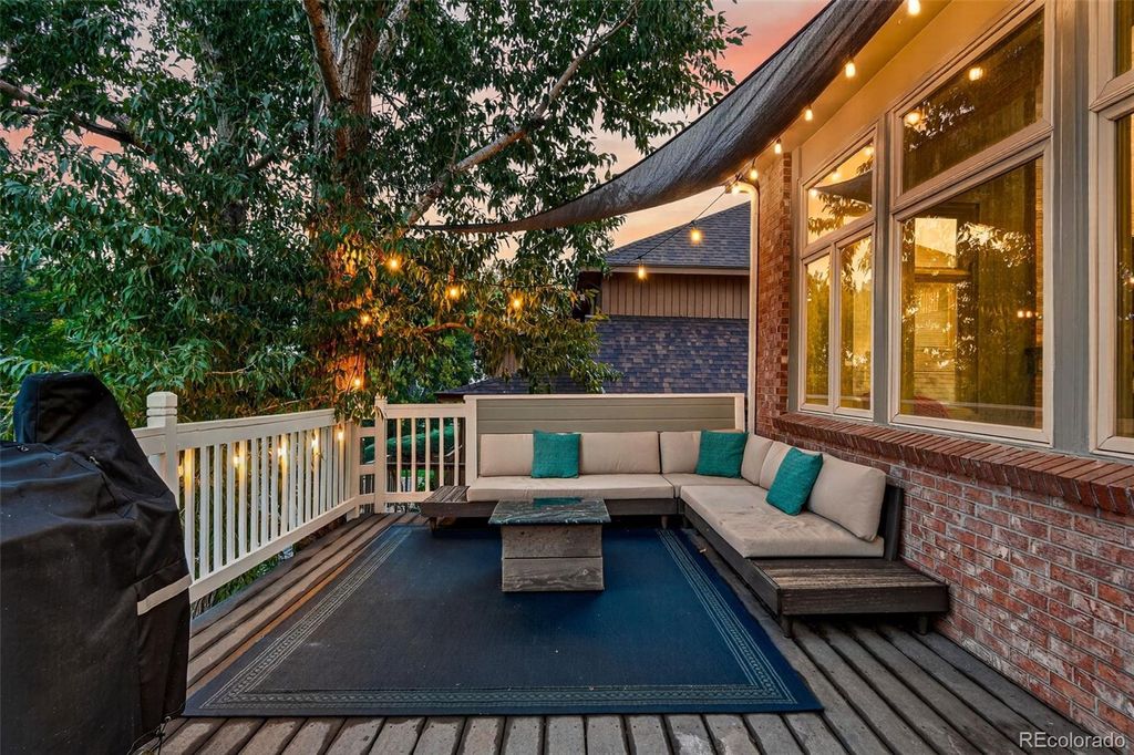 Photo of 10537 W Ottawa Avenue, Littleton, CO 80127 (MLS # 7554409)