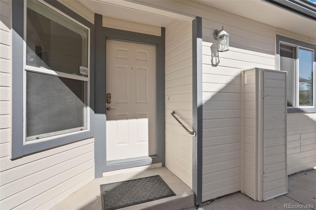 Photo of 535 Howe Street, Castle Rock, CO 80104 (MLS # 9184321)
