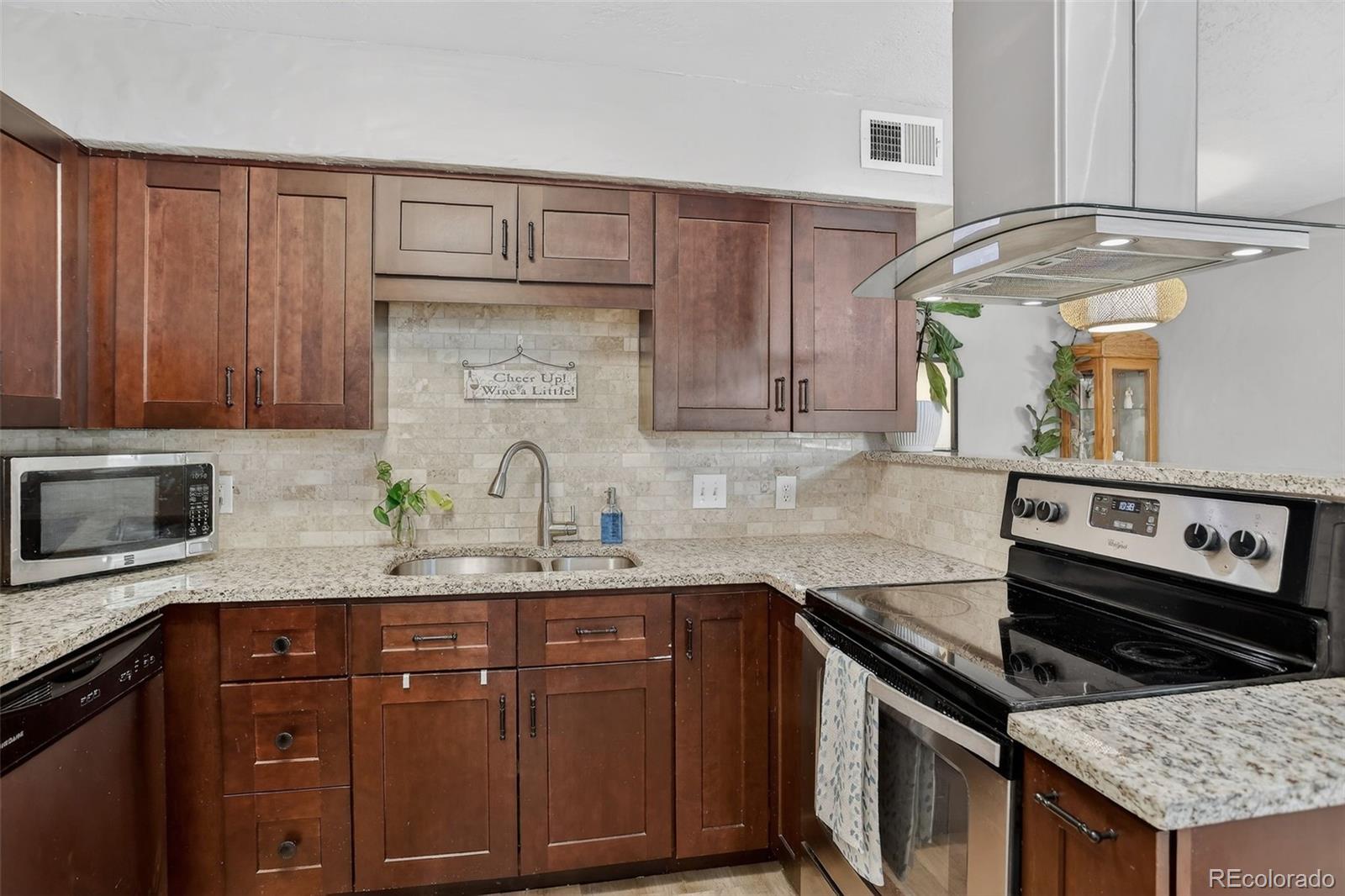 1830 Newland Court 202