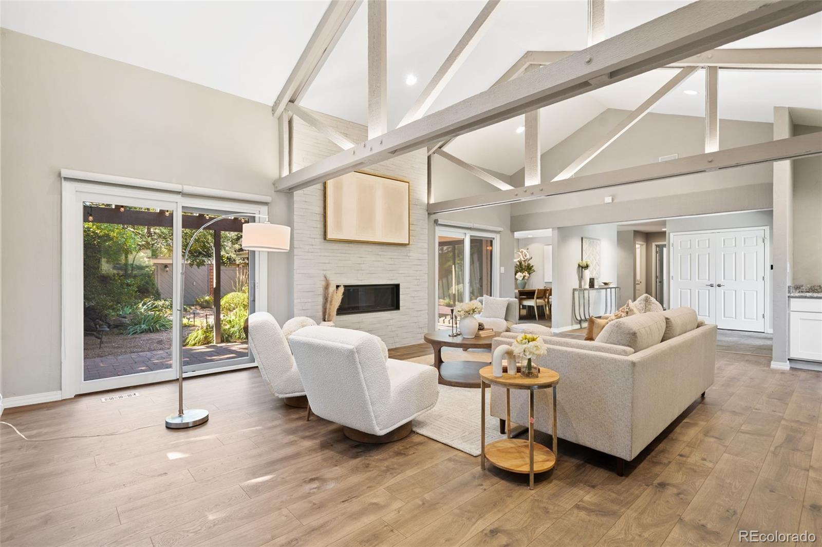 2720 Fox Grove Court