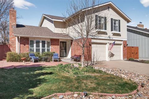 Photo of 12386 E Bates Circle, Aurora, CO 80014 (MLS # 9016423)