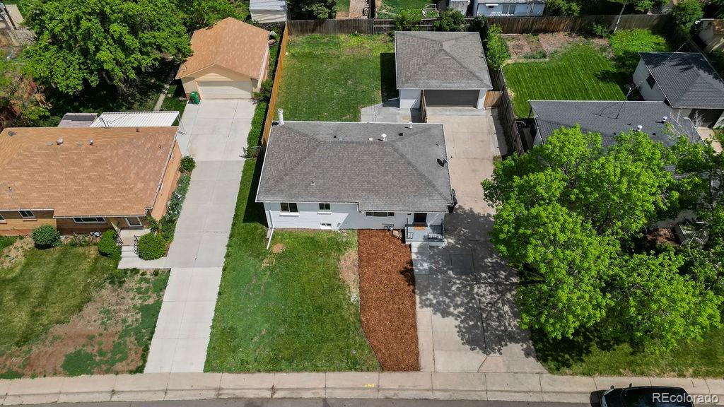 2542 S Winona Court