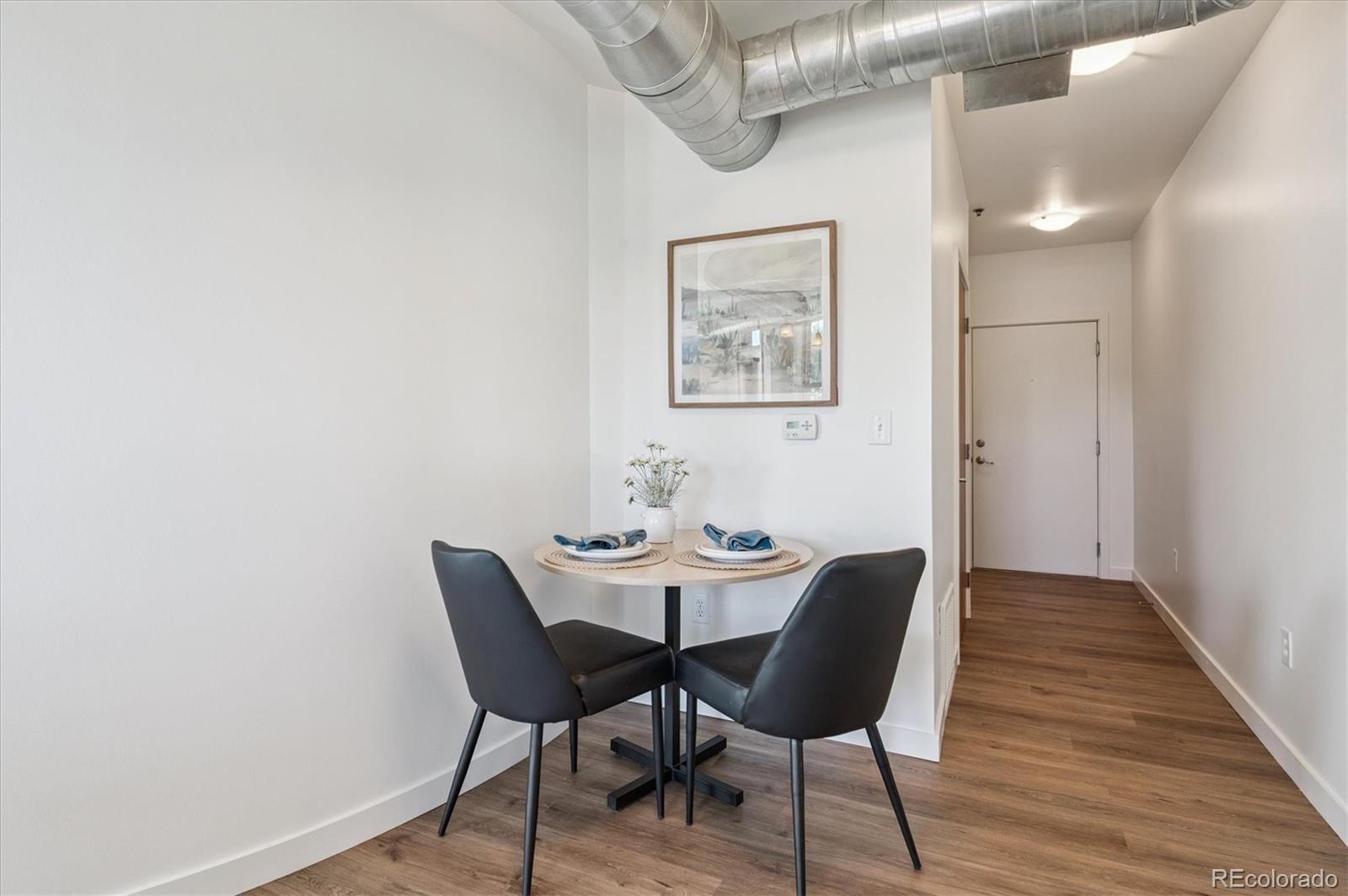 1313 S Clarkson Street 202