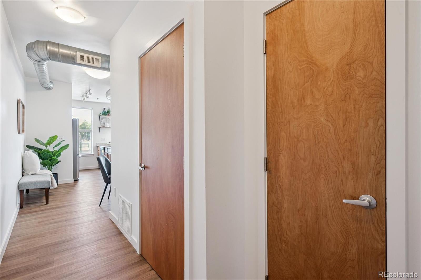 1313 S Clarkson Street 202