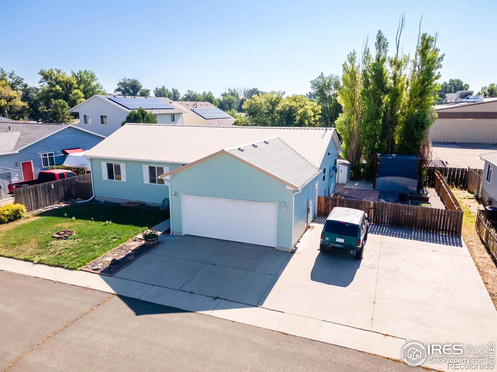 1424 Edmunds Street