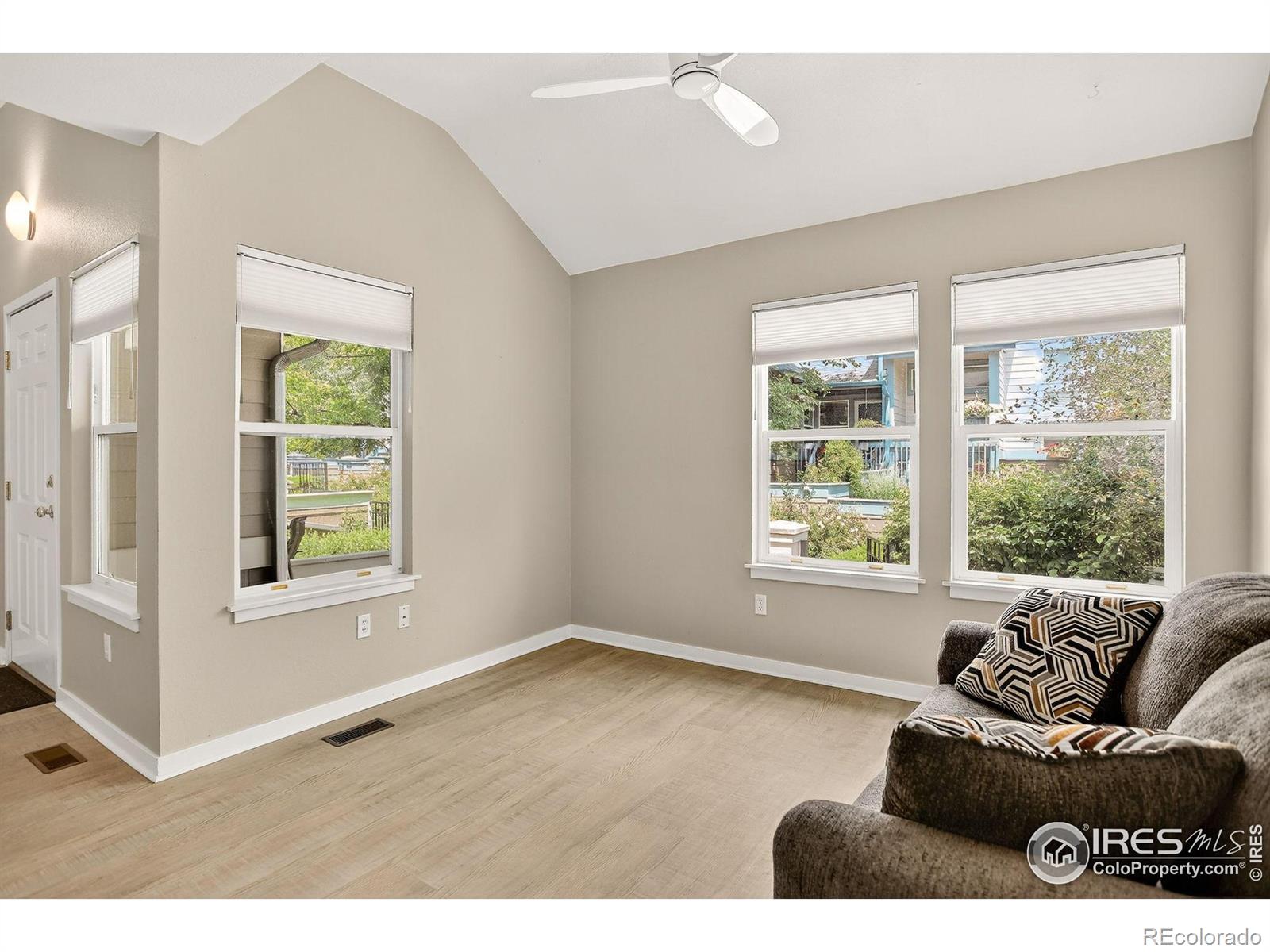 121 Rowena Place