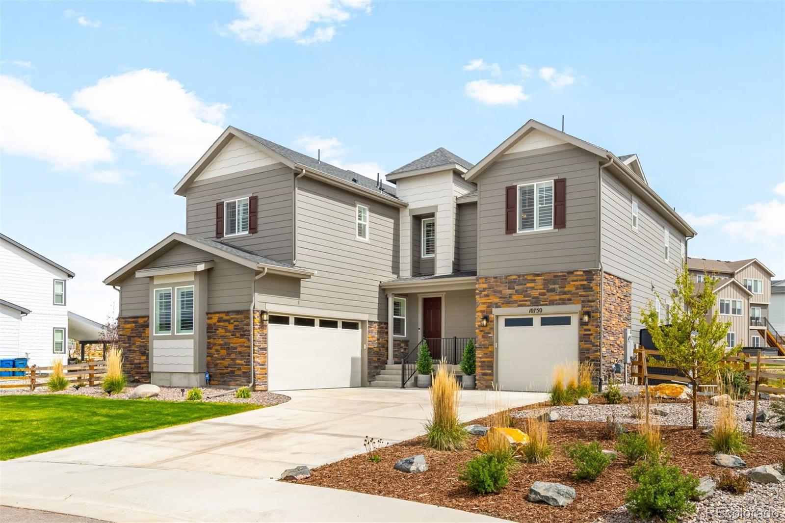 10750 Hanging Lake Way
