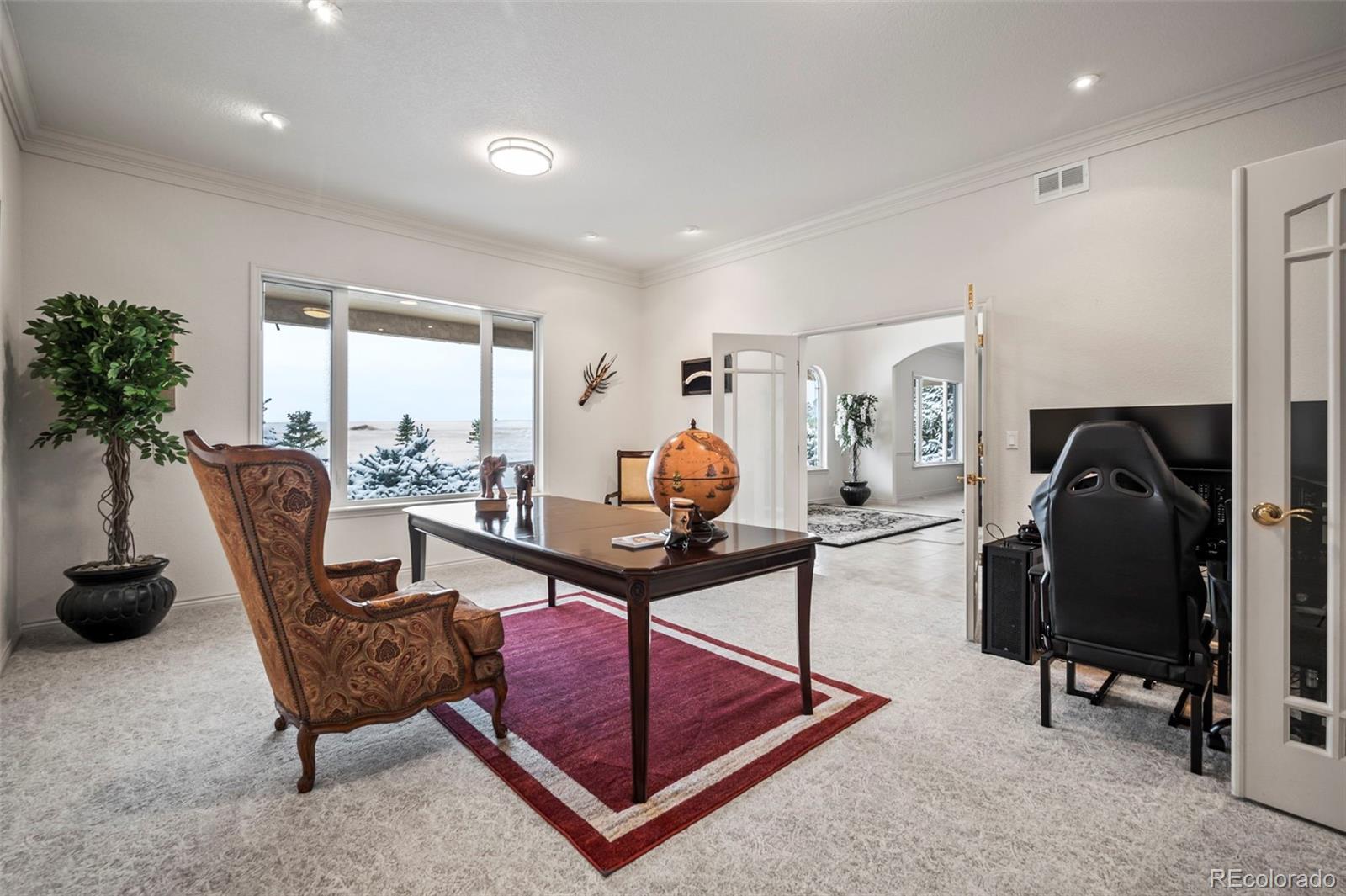 36412 Paradise Circle
