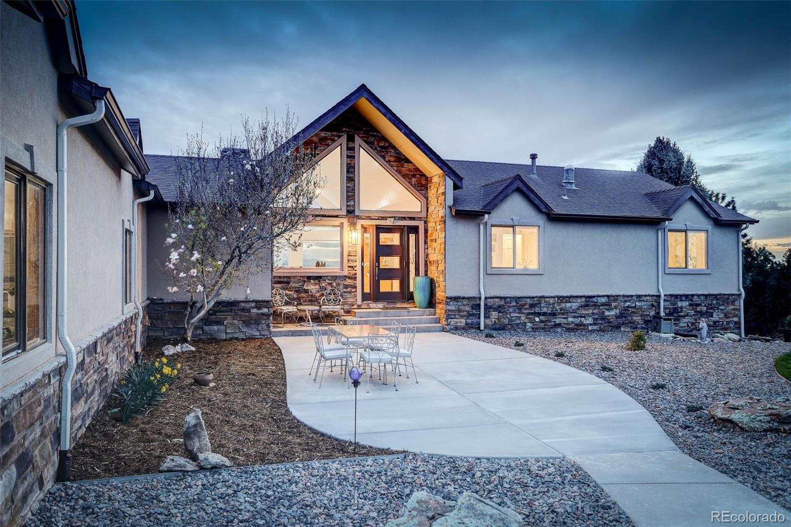 11251 N Forest Hills Drive