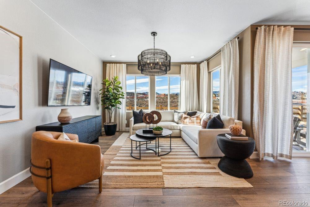 17086 W 92nd Loop