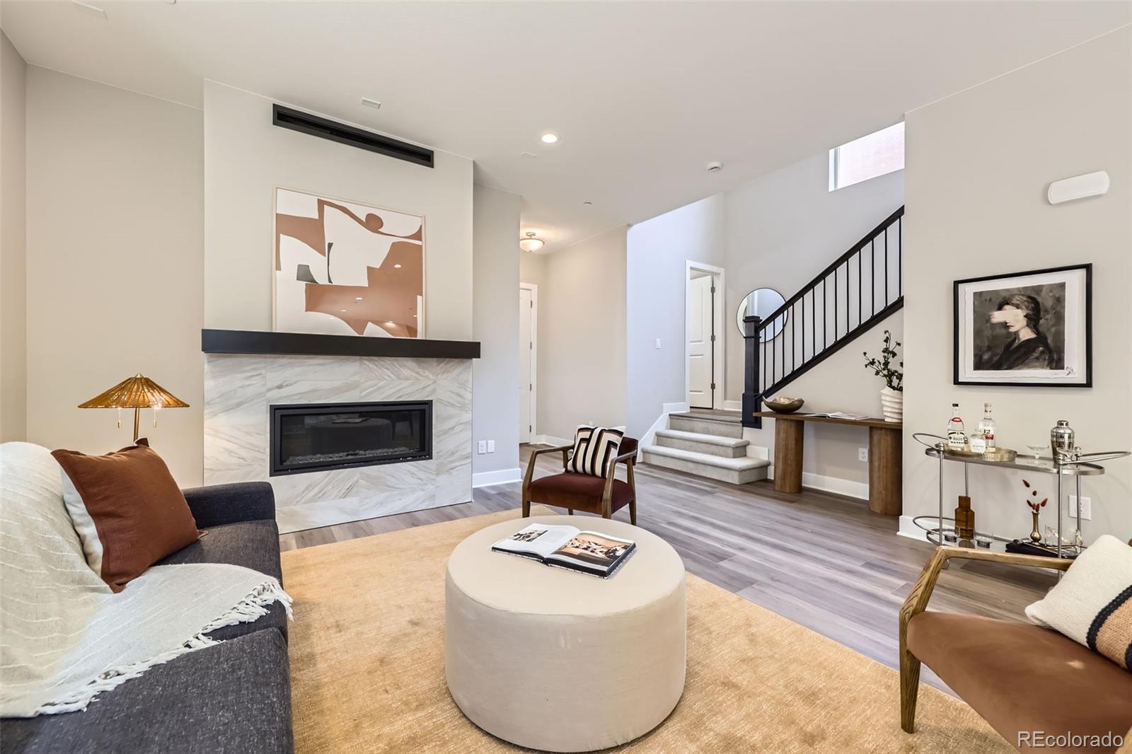 858 Promenade Drive