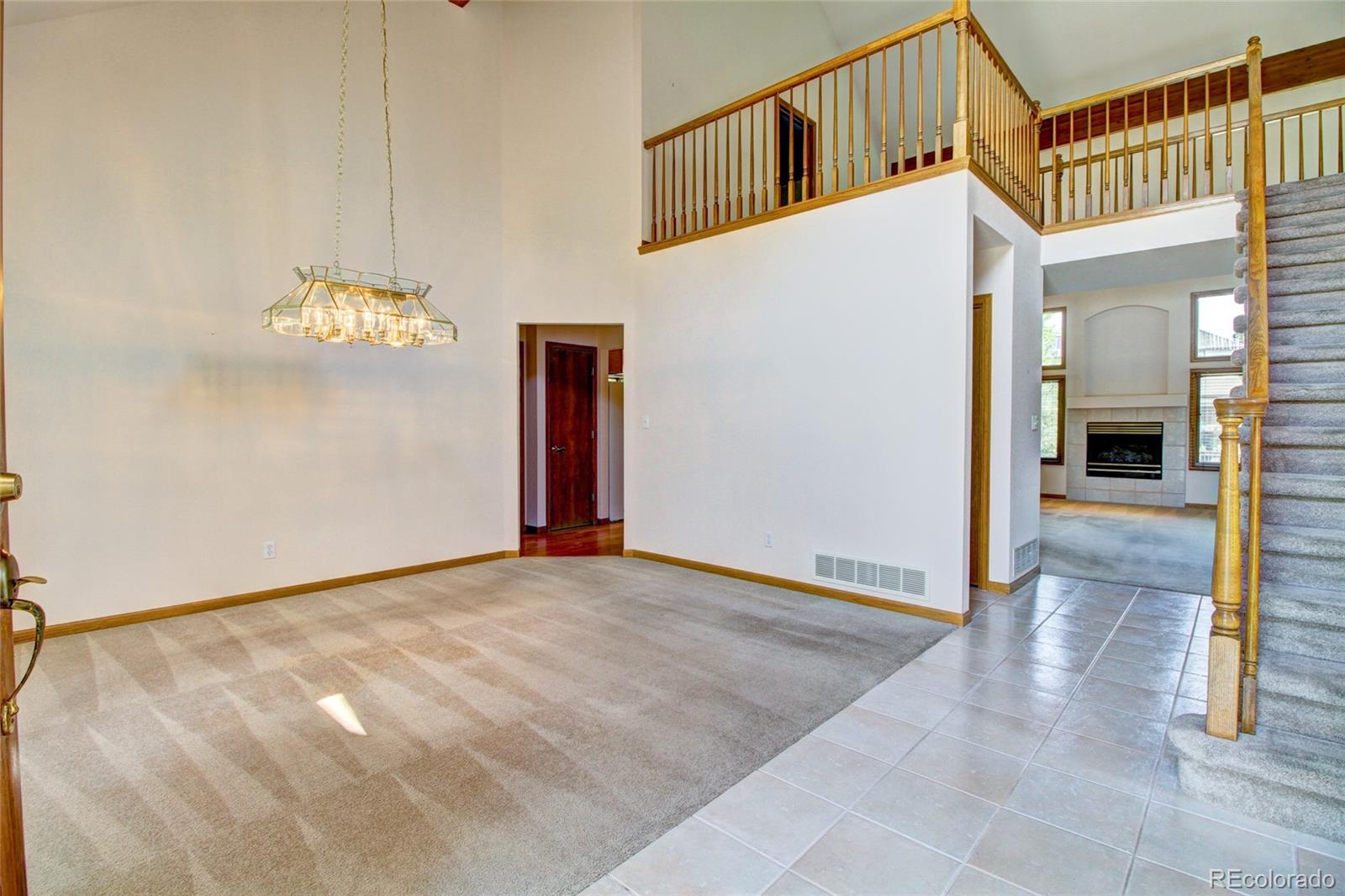 14351 W 56th Place