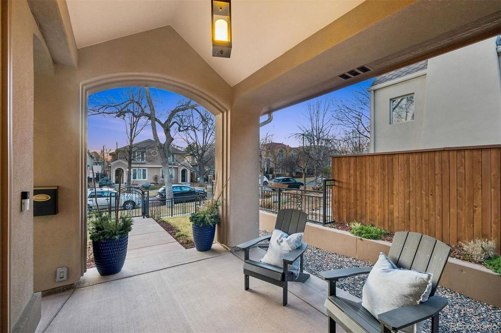 Photo of 526 Fillmore Street, Denver, CO 80206 (MLS # 6517462)