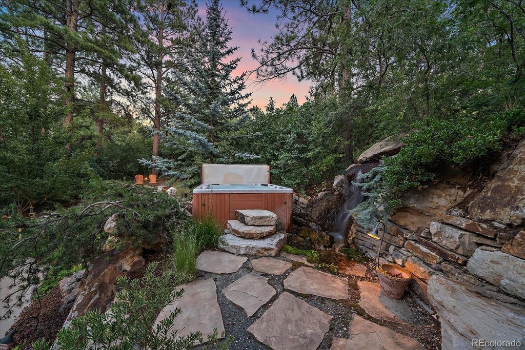 Photo of 811 Moffat Court, Castle Rock, CO 80108 (MLS # 1623922)