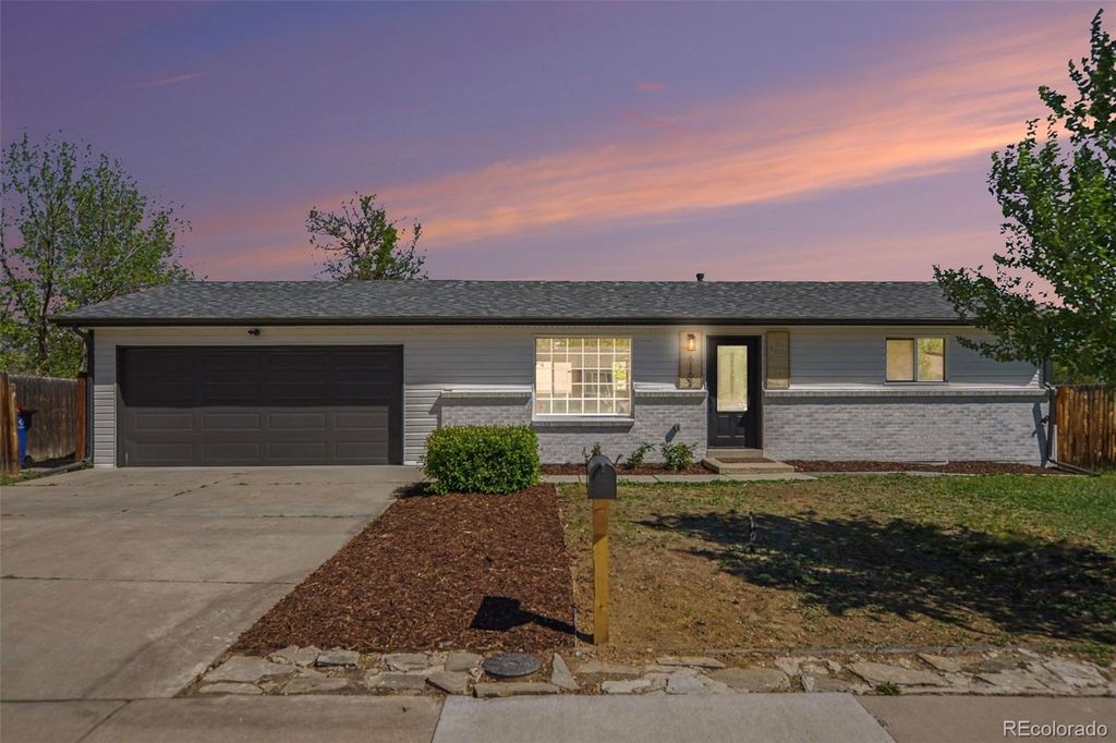 Photo of 6163 W 78th Avenue, Arvada, CO 80003 (MLS # 3910010)