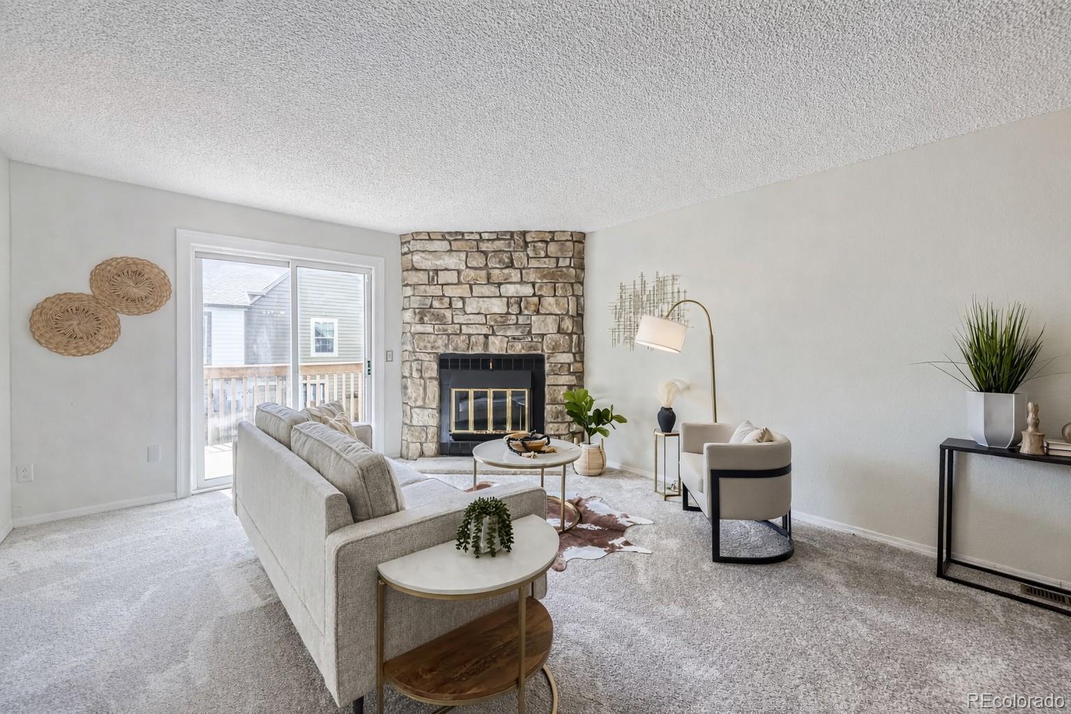 1811 S Quebec Way 244